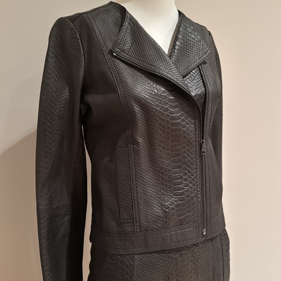 VINCE LEATHER TWO PIECE JACKET & SKIRT SUIT MULTI EMBOSSED CHARCOAL SIZE XS/0/2 - Picture 2 of 11